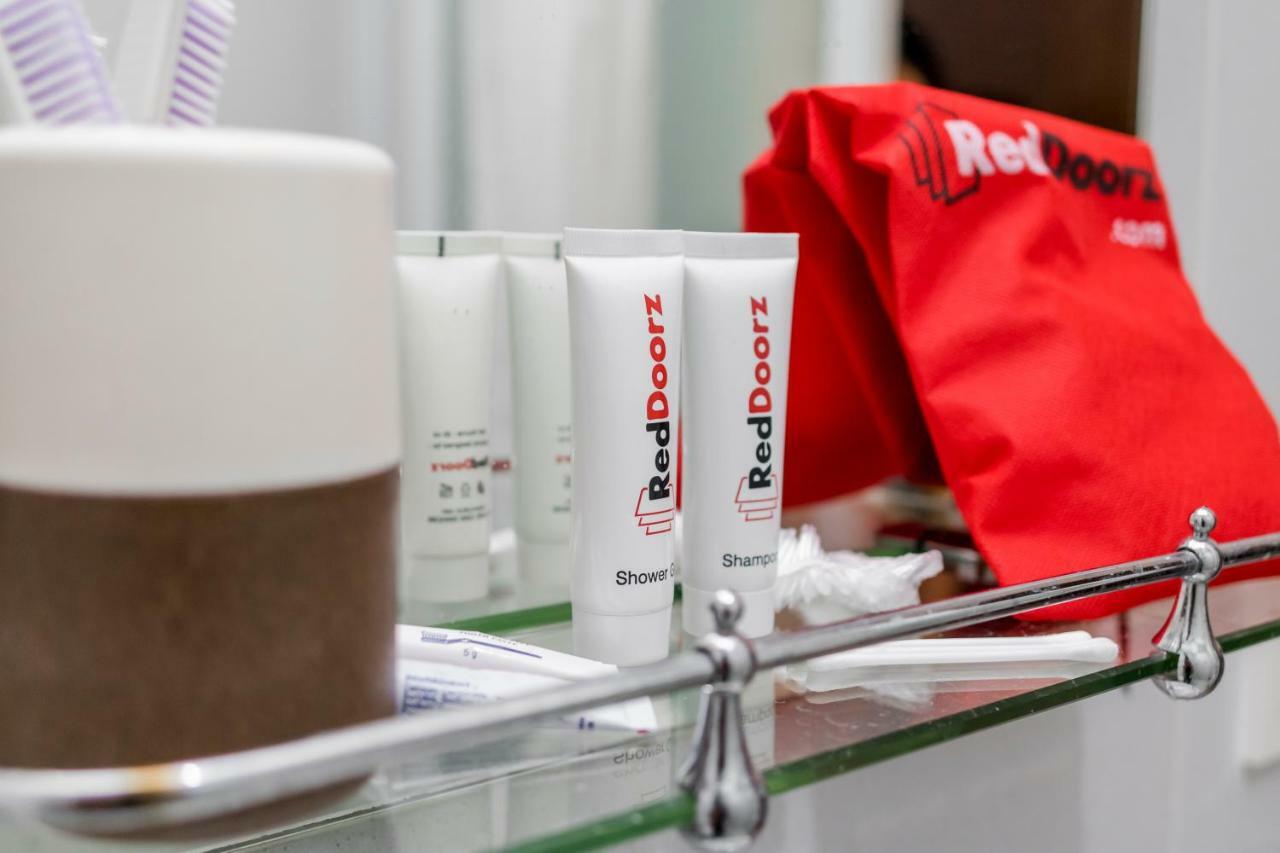 Reddoorz Plus Near Tan Dinh Market Πόλη Χο Τσι Μινχ Εξωτερικό φωτογραφία